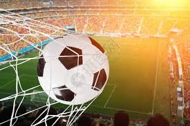 尺帝为买Uzi皮肤抛弃底线！直播索要“屁股费”，希望MSI请神Uzi