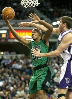 乔治在赛后 乔治在赛后