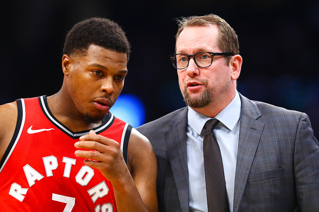 着剪裁精良 着剪裁精良