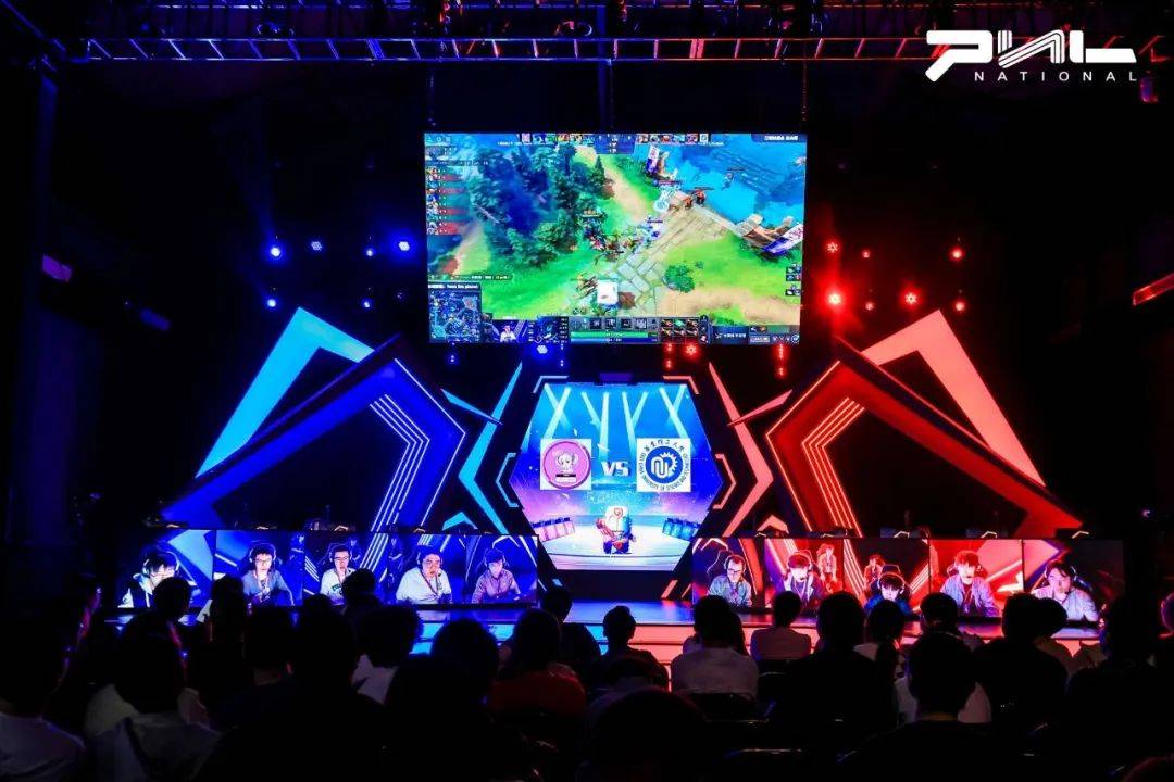 注重技术的 注重技术的